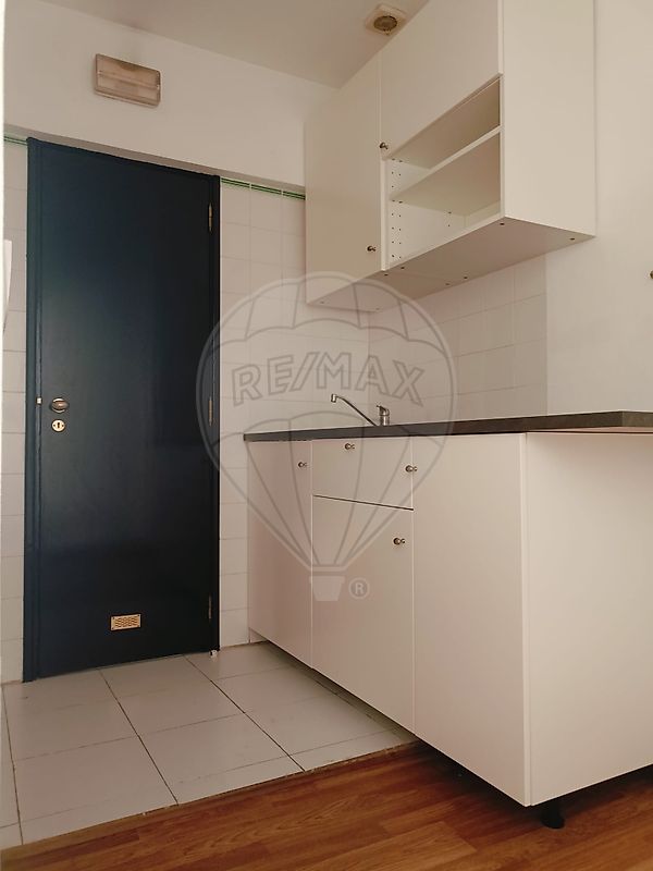 listing 124711088-101 picture-0