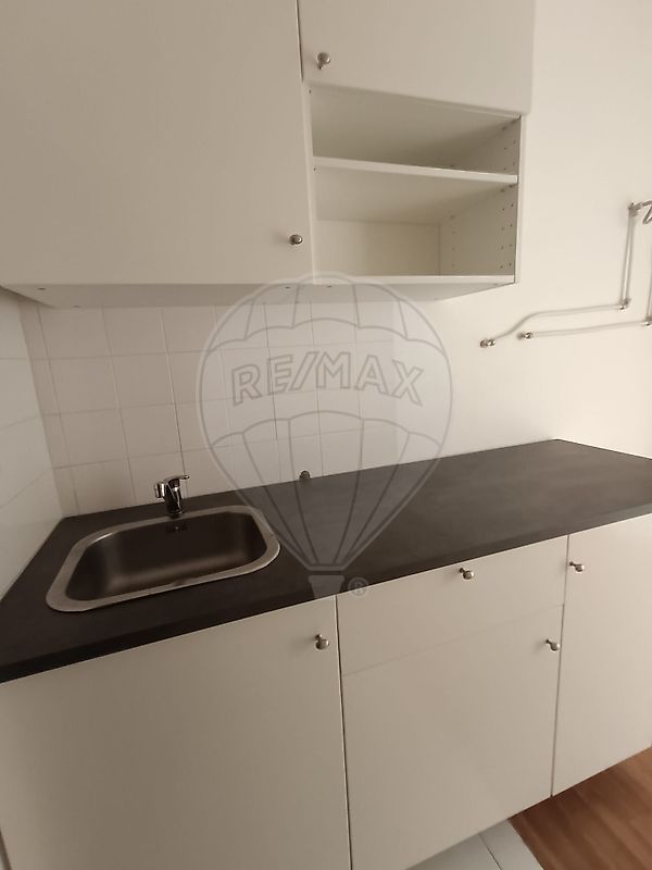 listing 124711088-101 picture-0