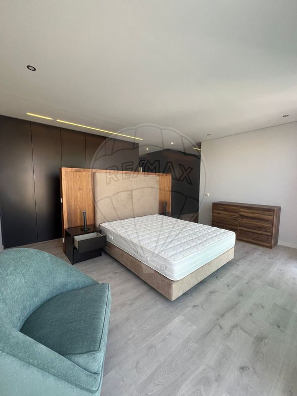 listing 124711117-6 picture-0