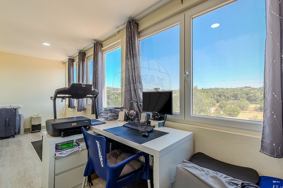 listing 124711109-6 picture-0