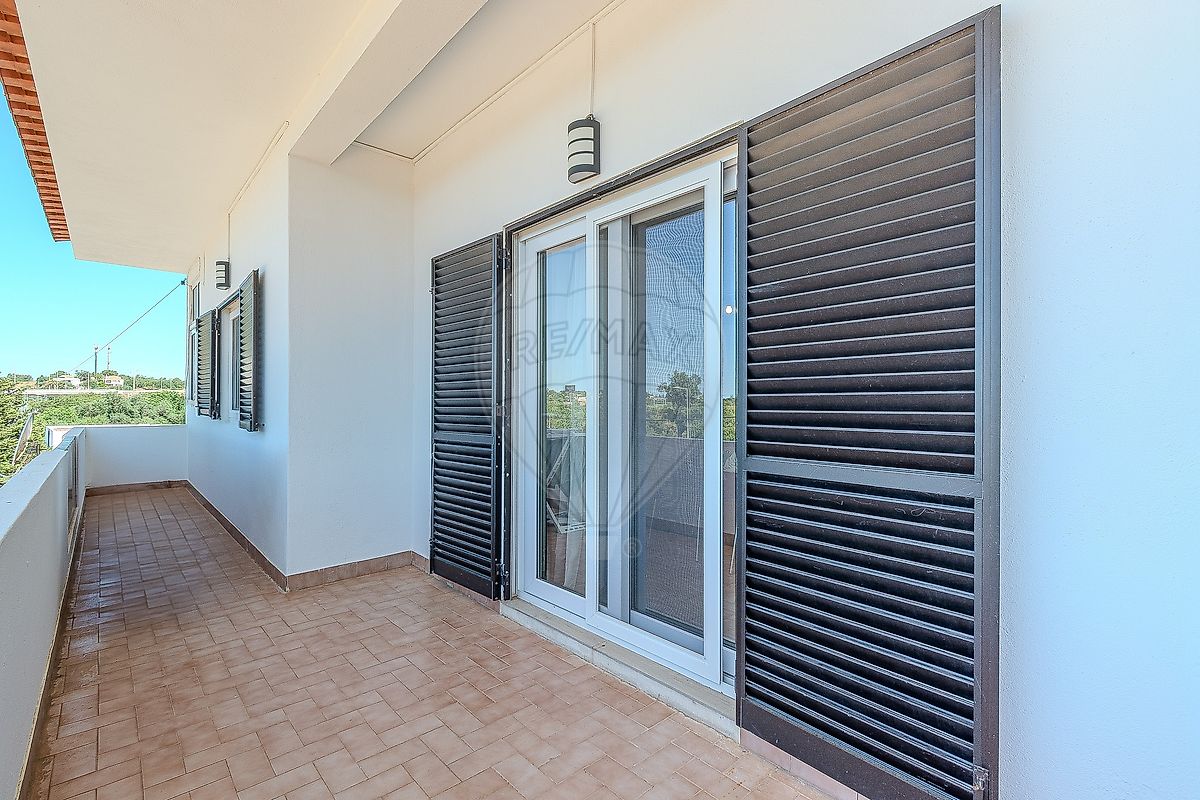 listing 124711109-6 picture-0