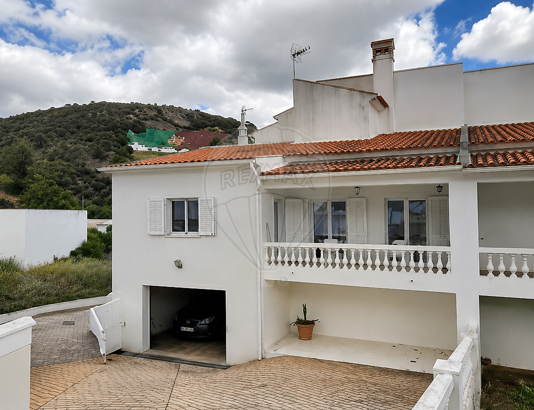 Moradia T4 à venda em Loulé
