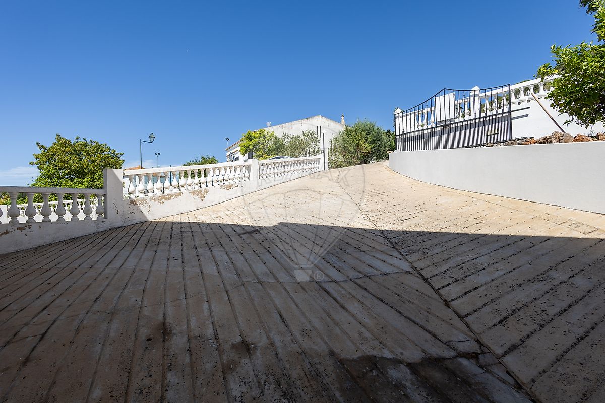 Moradia T4 à venda em Alte, Loulé — foto 9