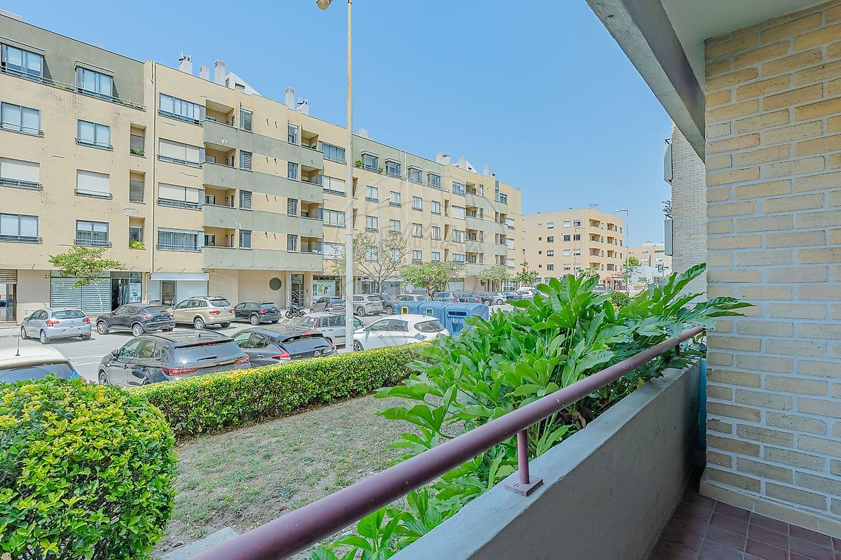 listing 124721100-59 picture-0