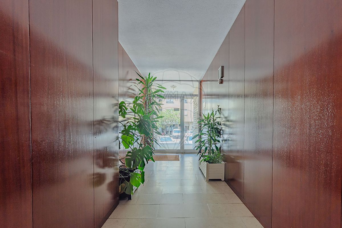 listing 124721100-59 picture-0