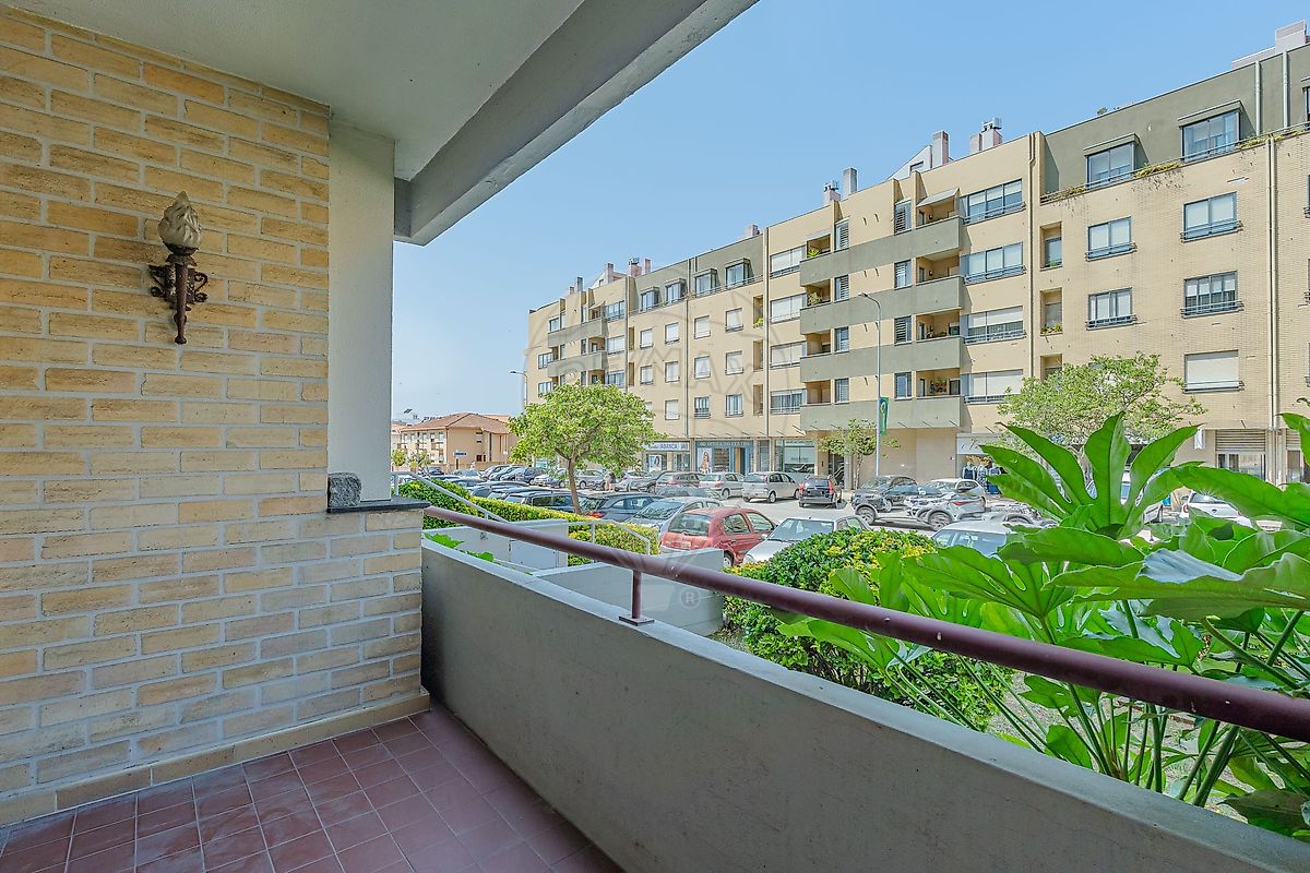 listing 124721100-59 picture-0