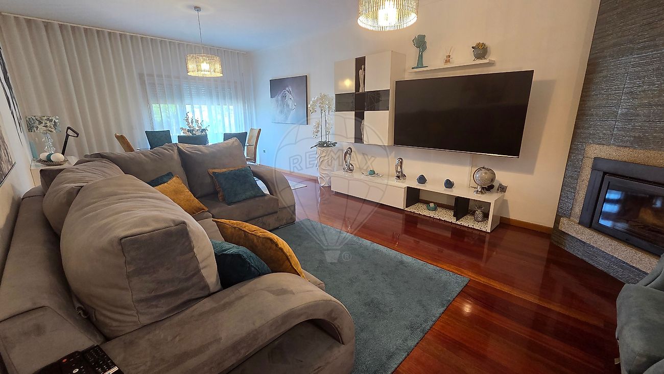 Apartamento T3 à venda em Penafiel
