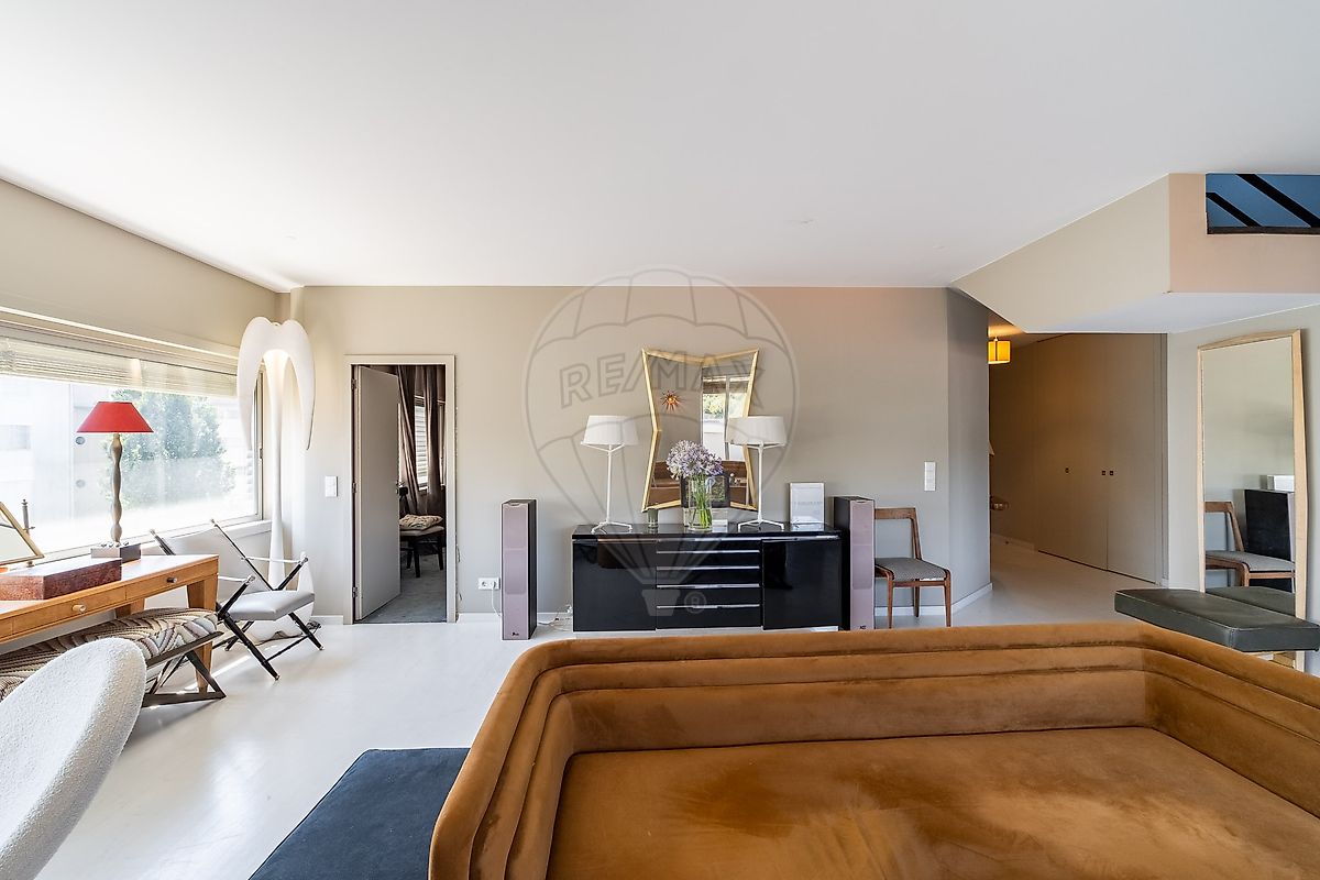 Apartamento T4 à venda em Porto