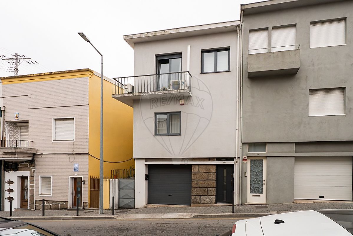 Apartamento T3 à venda em Gondomar