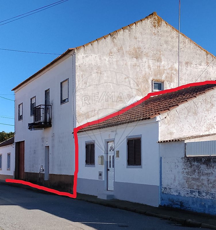 Moradia T3 à venda em Odemira