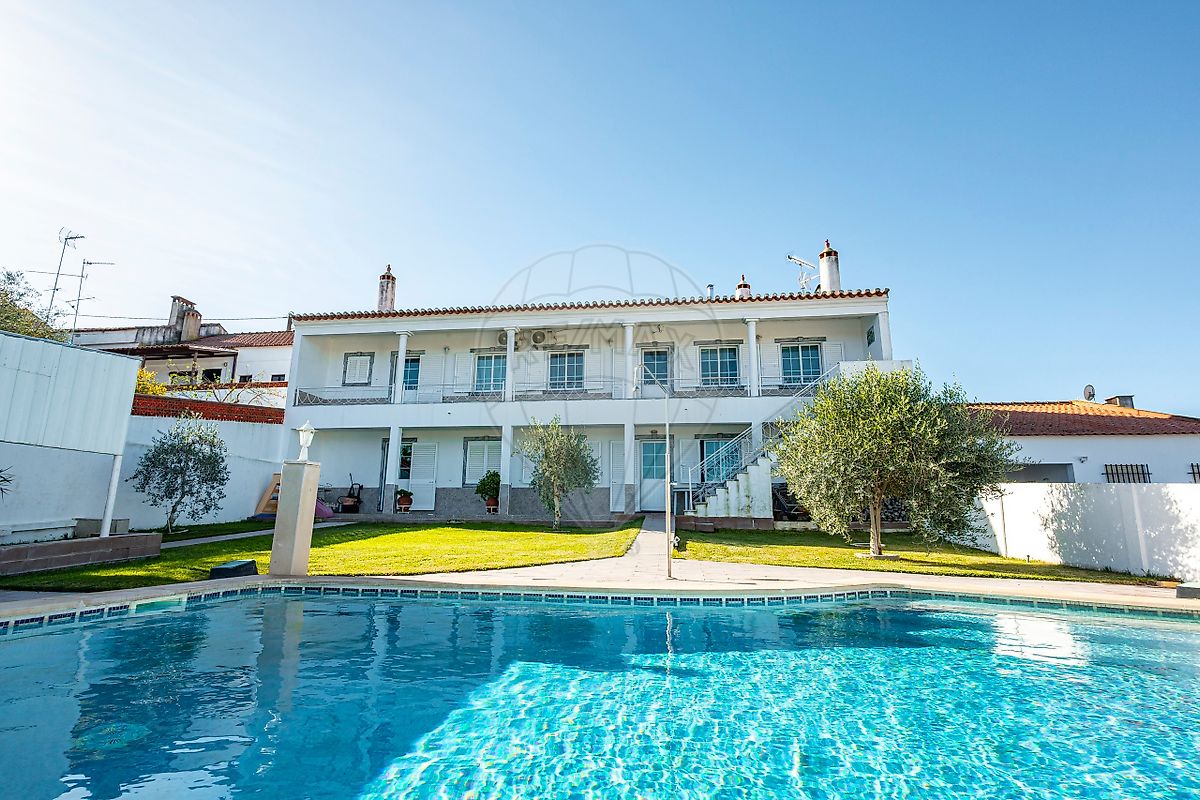Moradia - Póvoa de São Miguel, Moura, Beja