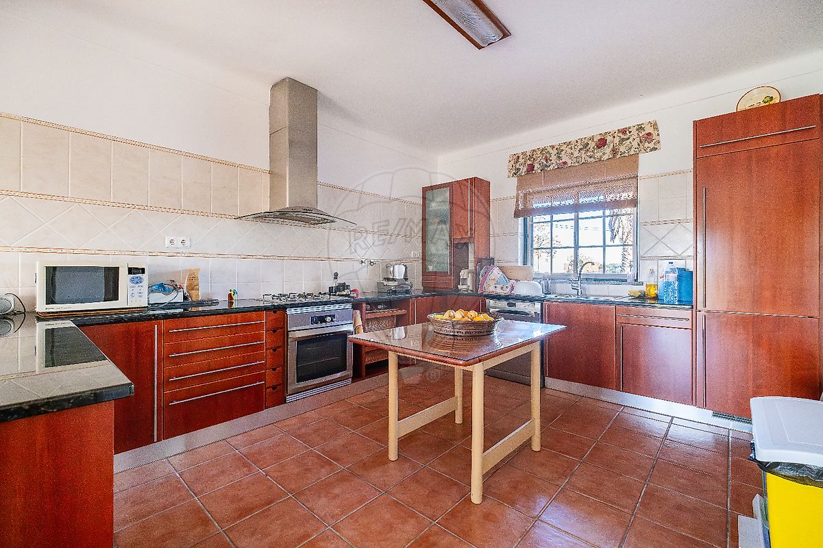 listing 124771074-27 picture-0