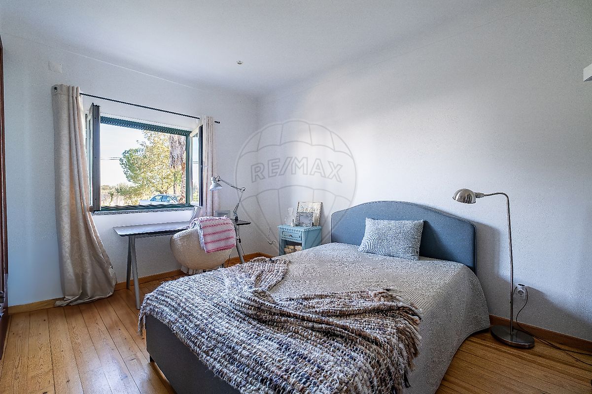 listing 124771074-27 picture-0