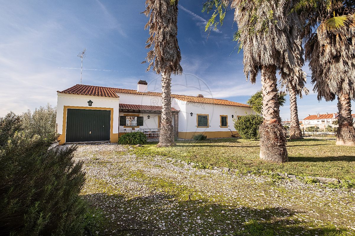 listing 124771074-27 picture-0