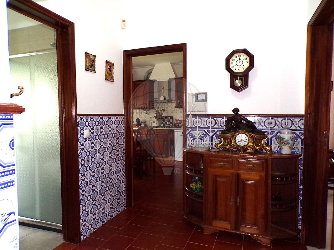 listing 124771128-10 picture-0