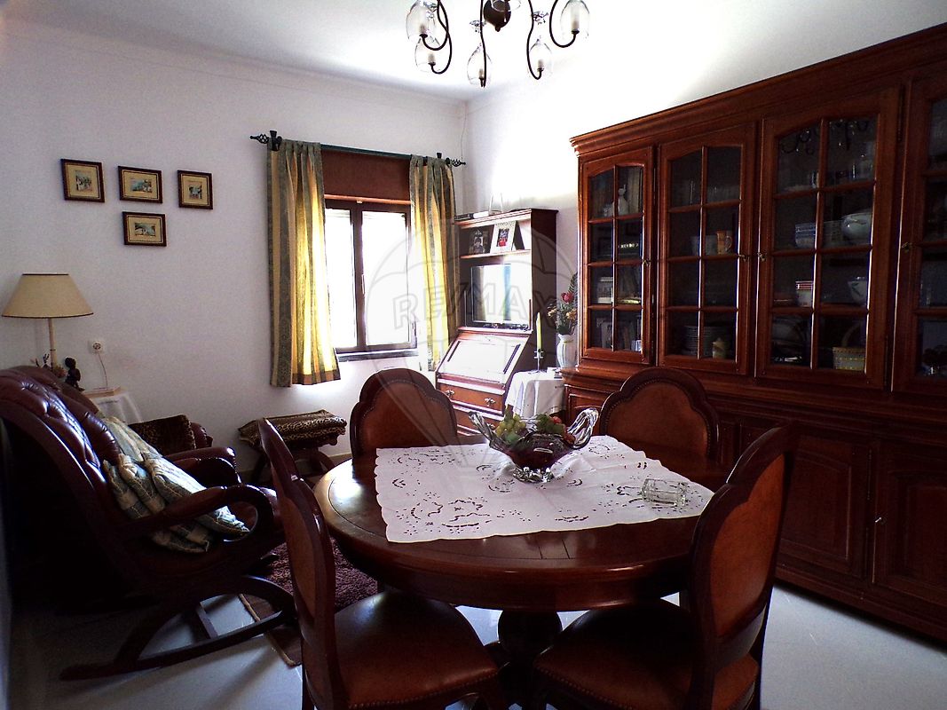 listing 124771128-10 picture-0