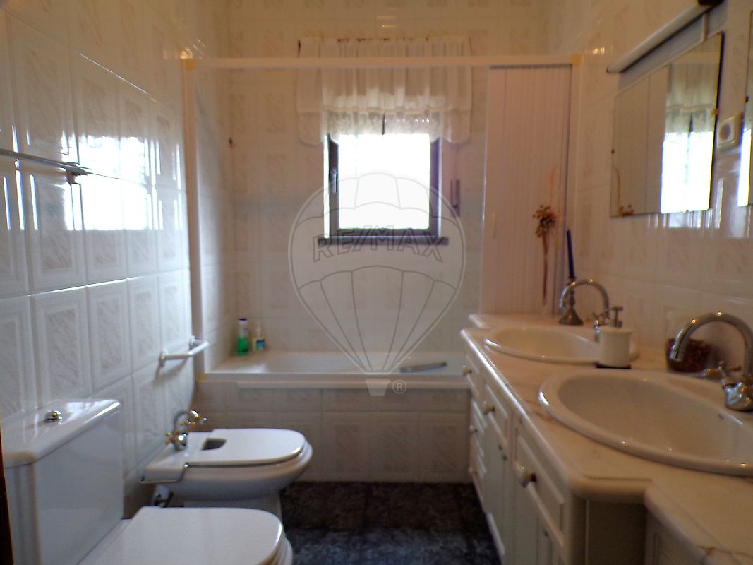 listing 124771128-10 picture-0