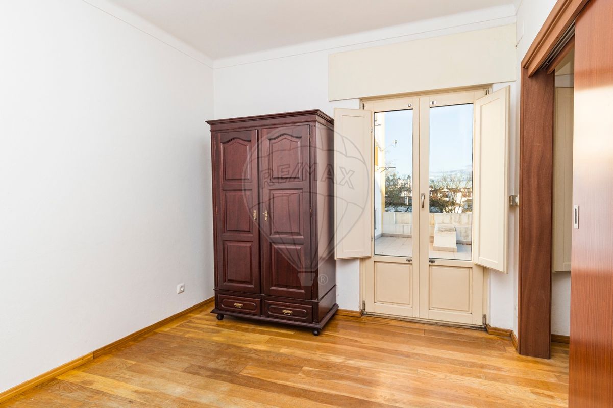 listing 124771032-141 picture-0