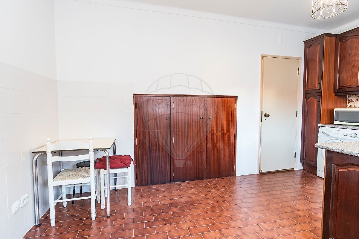listing 124771032-141 picture-0