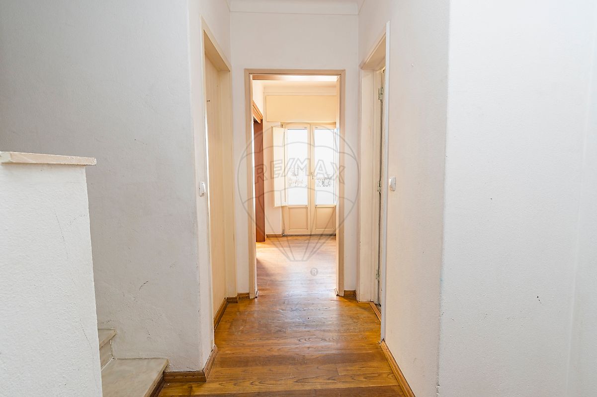 listing 124771032-141 picture-0