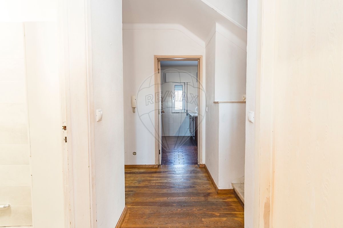 listing 124771032-141 picture-0