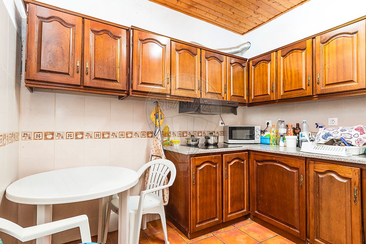 listing 124771006-104 picture-0