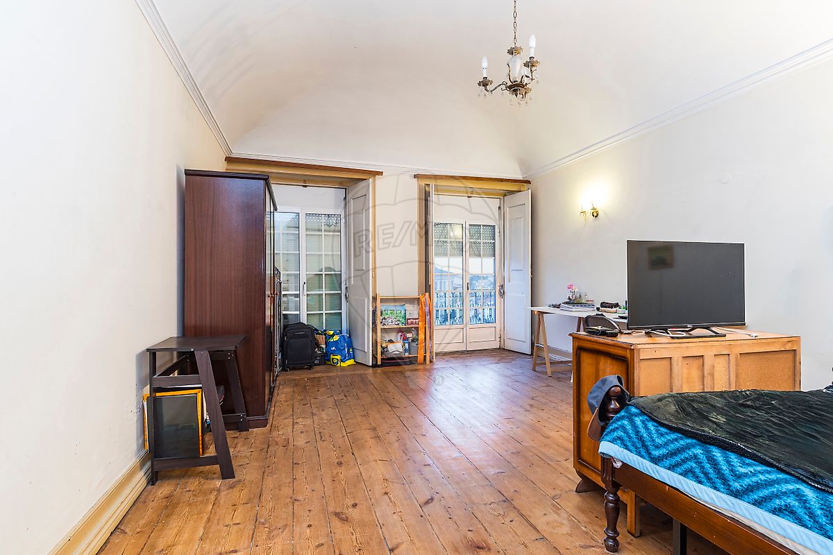 listing 124771006-104 picture-0