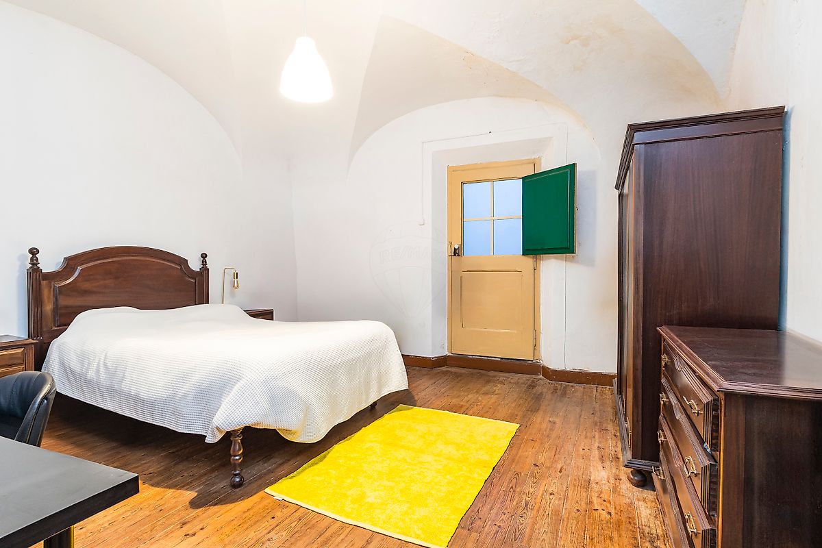 listing 124771006-104 picture-0