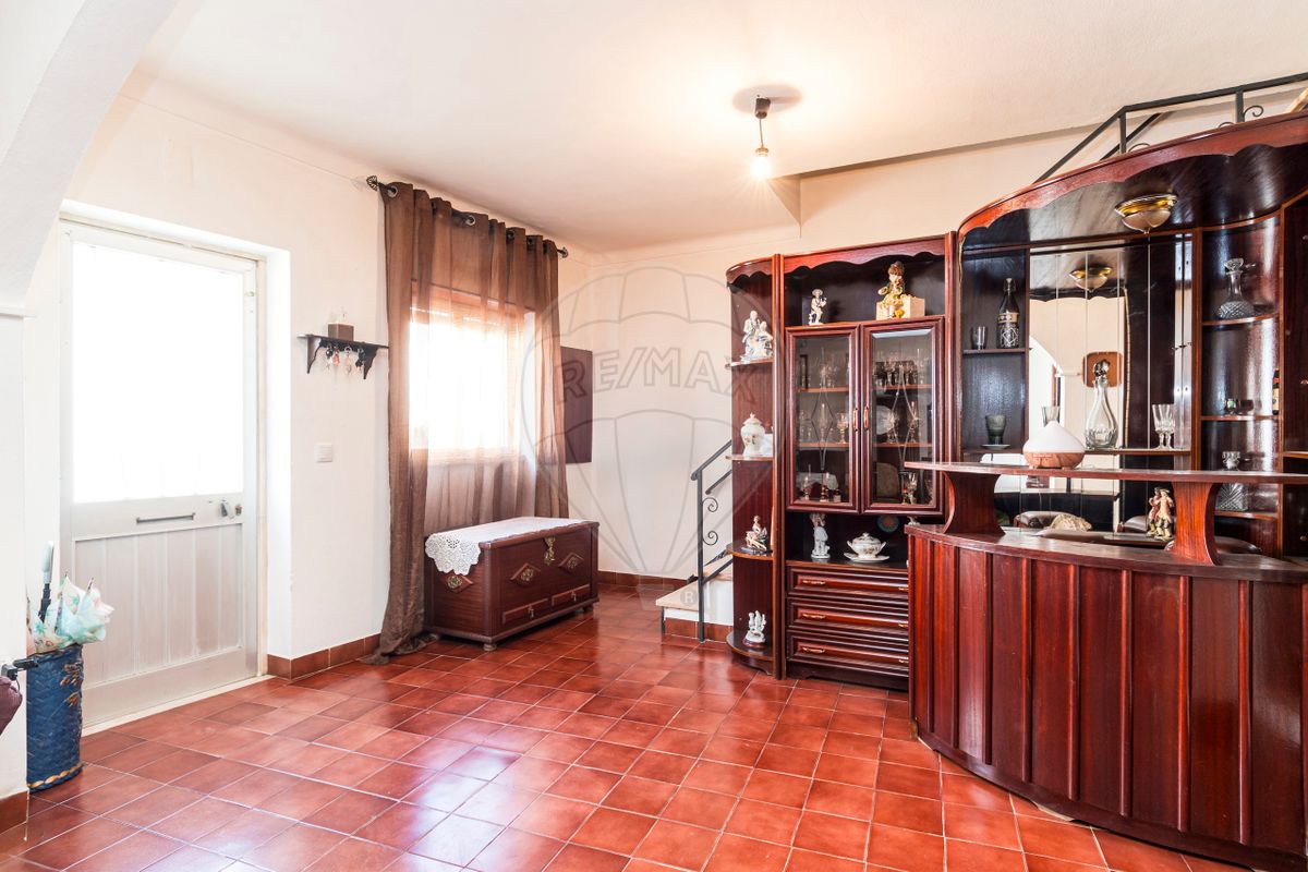 listing 124771124-21 picture-0