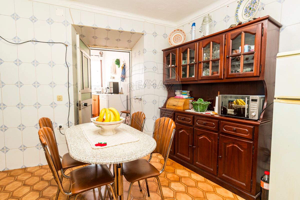listing 124771124-21 picture-0
