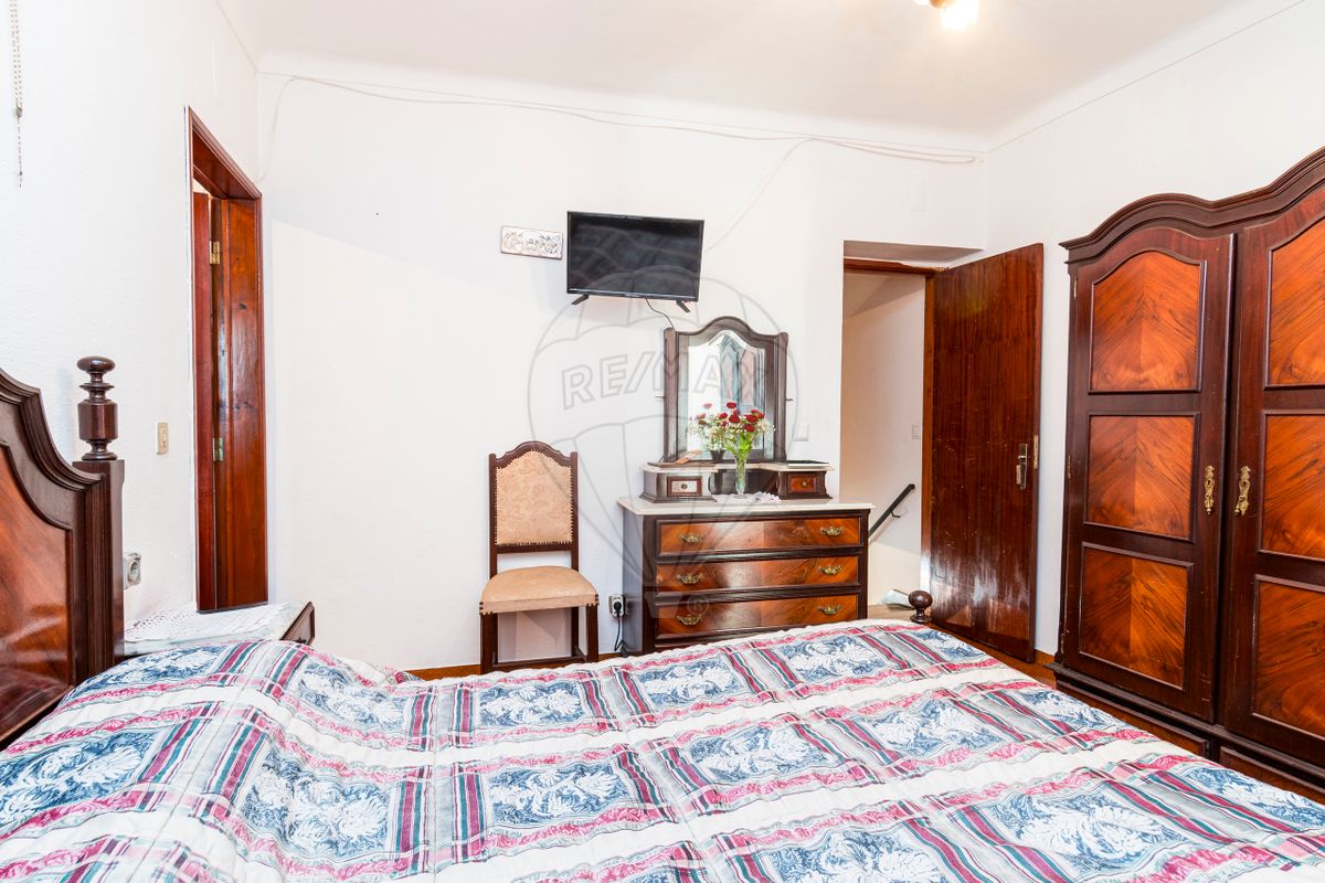 listing 124771124-21 picture-0