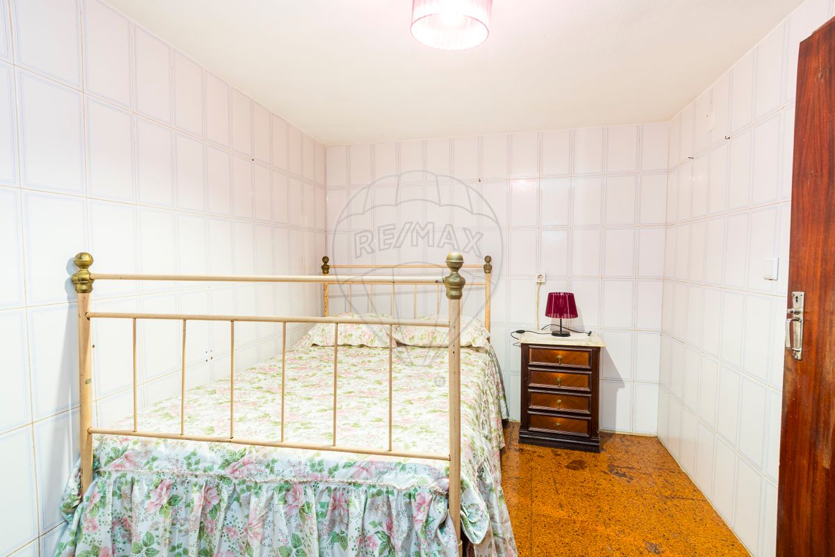 listing 124771124-21 picture-0