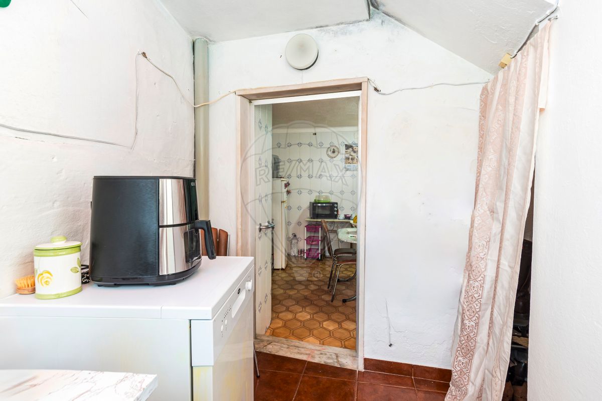 listing 124771124-21 picture-0