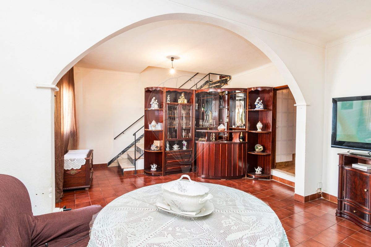 listing 124771124-21 picture-0