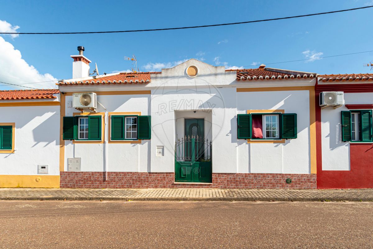 Moradia T4 para venda