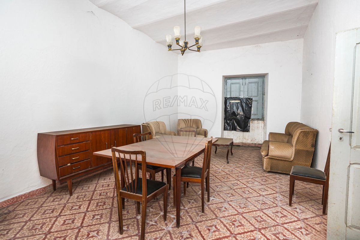 listing 124771157-2 picture-0