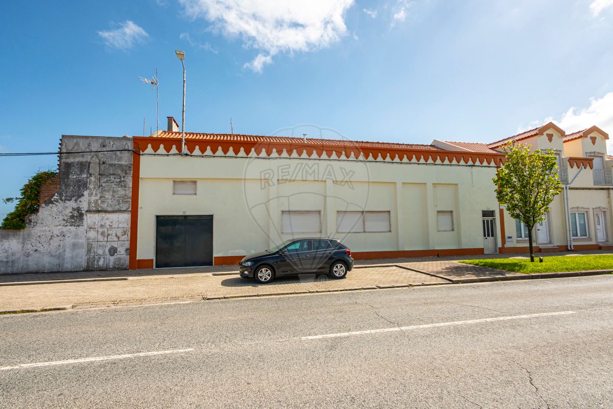 Moradia T5 para venda