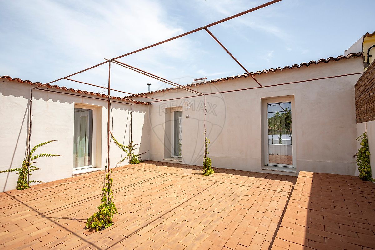 Moradia T2 para venda