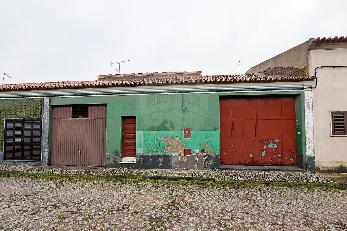 Armazém - Montoito, Redondo, Évora