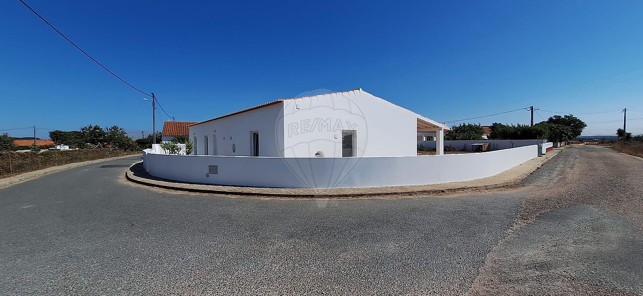 Moradia - São Salvador e Santa Maria, Odemira, Beja
