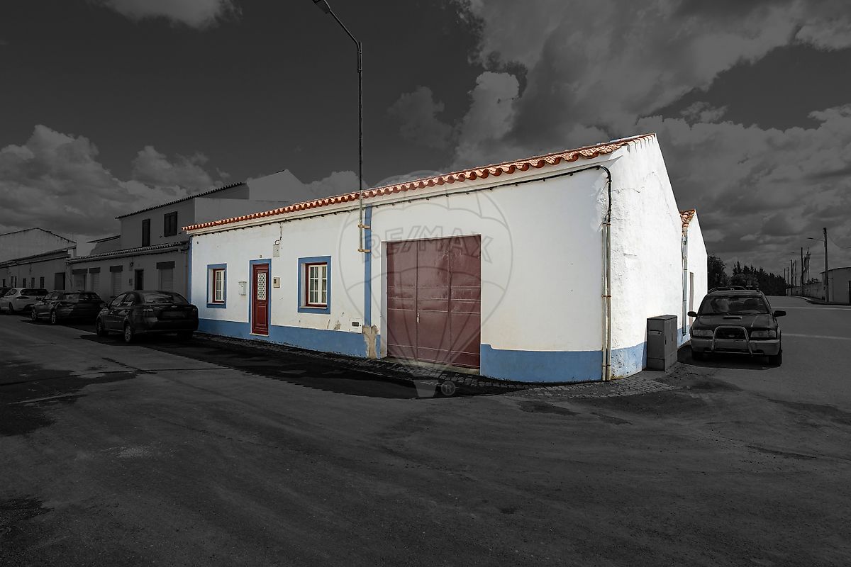 Moradia - Alfundão e Peroguarda, Ferreira do Alentejo, Beja