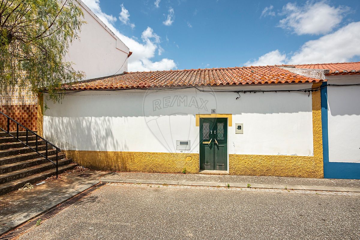 Moradia T2 à venda em Vila Nova da Baronia, Alvito — foto 2