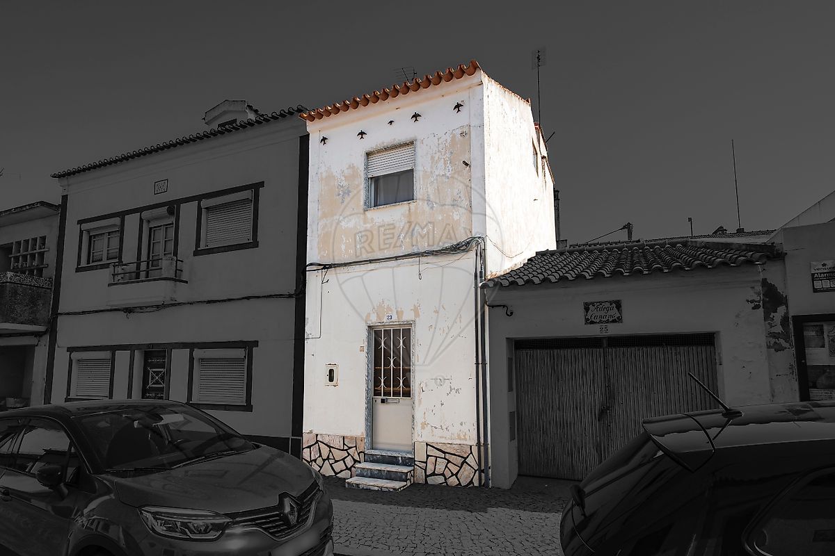 Moradia T2 à venda em Mora