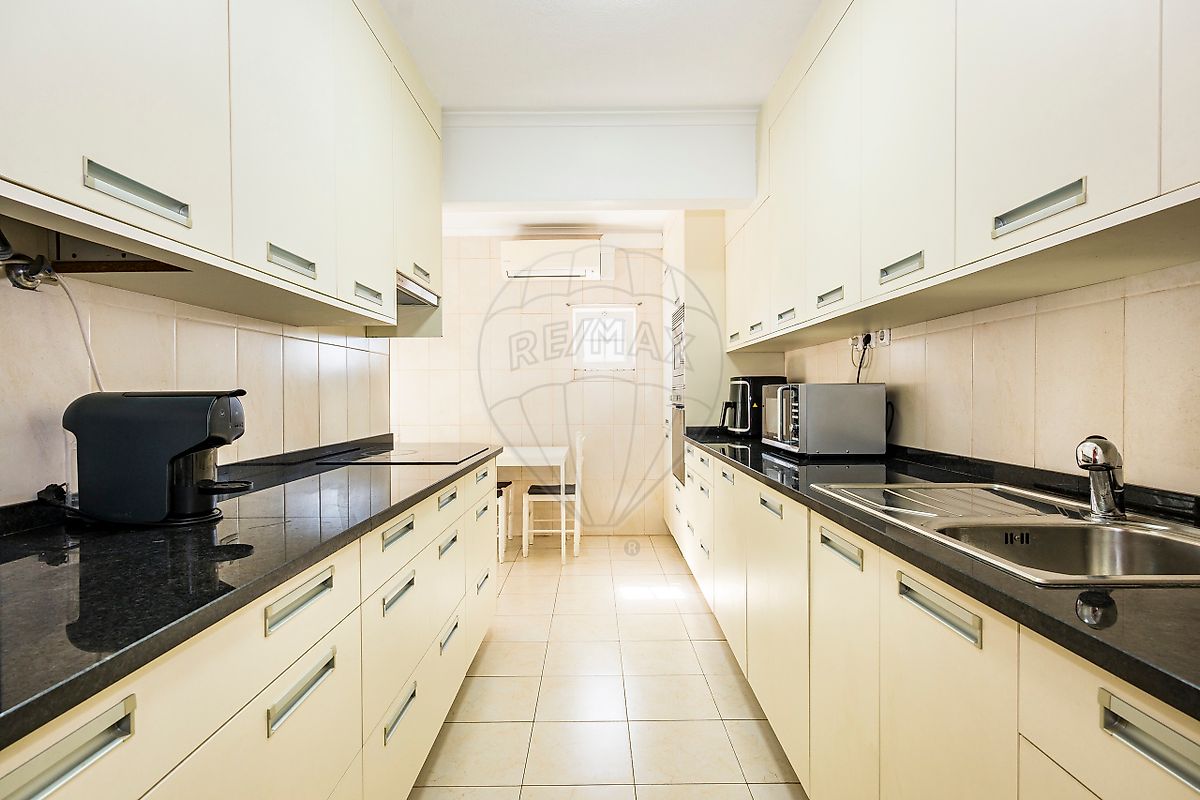 Apartamento T3 à venda em Évora