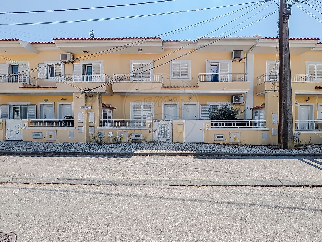 Moradia T3 - Quinta do Conde, Sesimbra, Setúbal