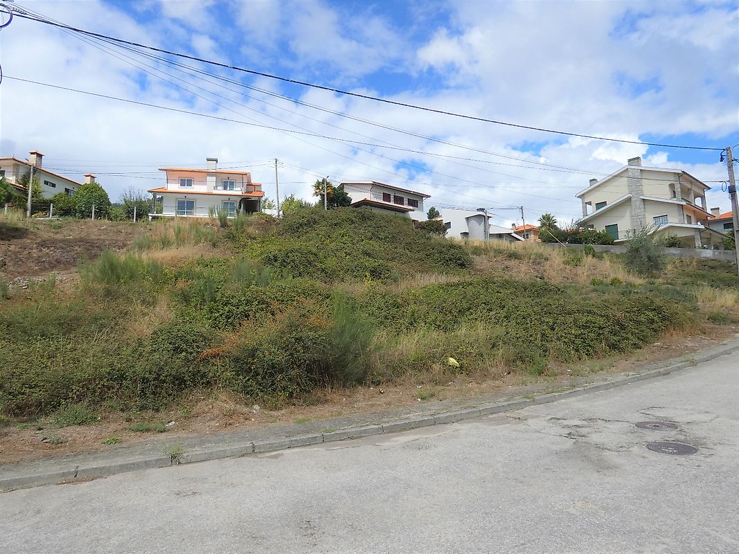 Terreno à venda em Lamego