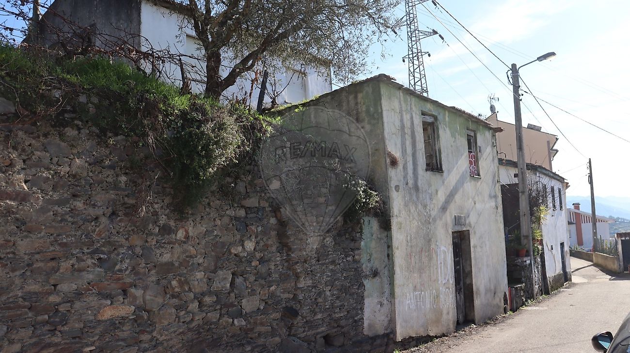 Moradia T2 à venda em Lobrigos (São Miguel e São João Baptista) e Sanhoane, Santa Marta de Penaguião — foto 8