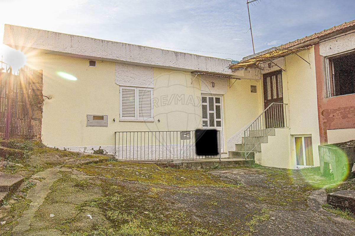 Moradia T2 para venda