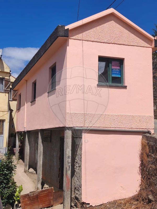 Moradia T2 para venda