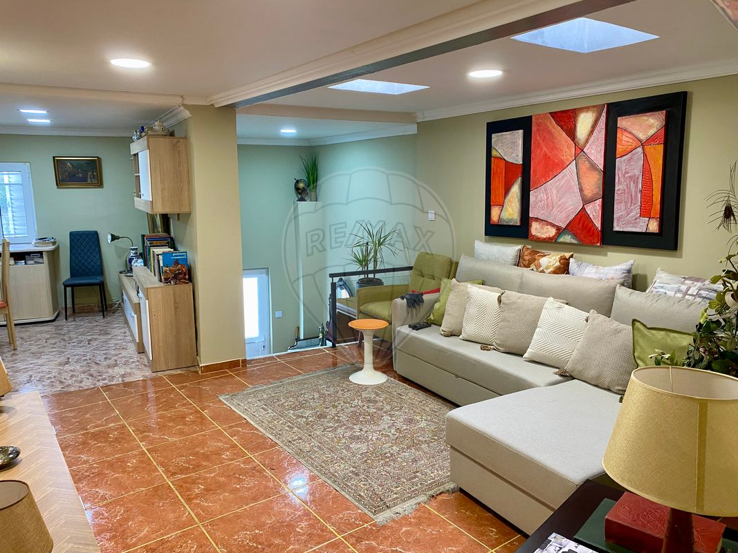 Moradia T2 para venda
